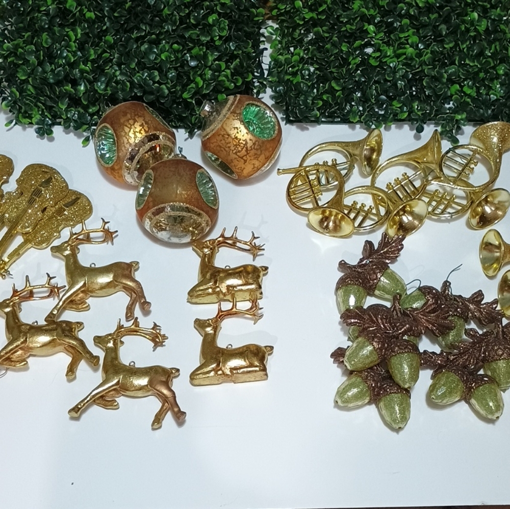 Large Lot of Assorted Gold Green Ornaments Acorns Reindeers Musical Instruments